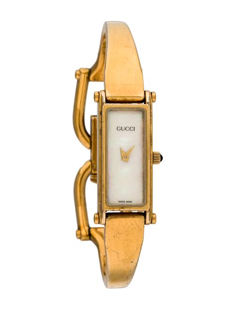 gucci 1500l watch gold uk|Gucci 1500 watch gold.